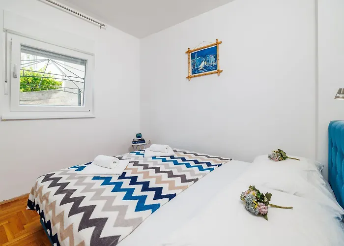 Renoviertes Nur 150 Meter Zum Mit Jacuzzi, Meerblick, Pool, Billardtisch *