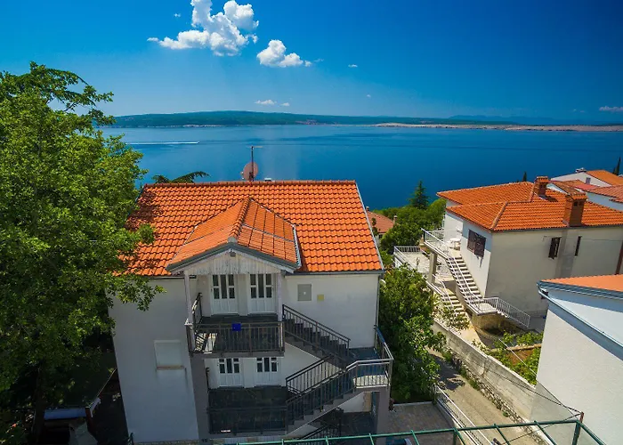 Renoviertes Nur 150 Meter Zum Mit Jacuzzi, Meerblick, Pool, Billardtisch アパート ドラマリ