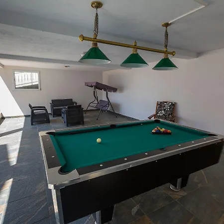 Lejlighed Renoviertes Nur 150 Meter Zum Mit Jacuzzi, Meerblick, Pool, Billardtisch