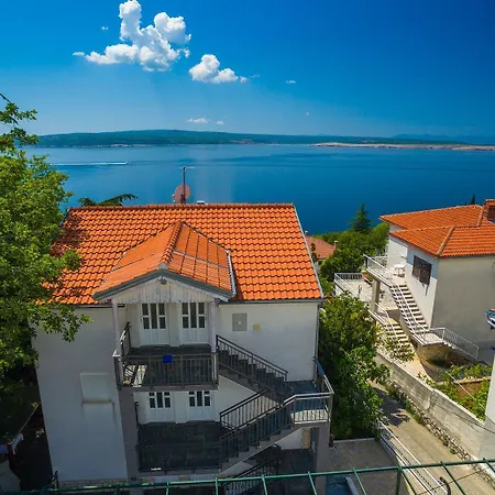 Renoviertes Nur 150 Meter Zum Mit Jacuzzi, Meerblick, Pool, Billardtisch Lejlighed Dramalj