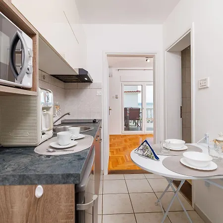 Renoviertes Nur 150 Meter Zum Mit Jacuzzi, Meerblick, Pool, Billardtisch