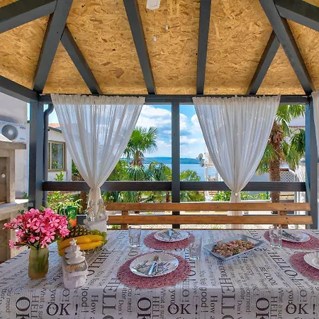 Apartamento Renoviertes Nur 150 Meter Zum Mit Jacuzzi, Meerblick, Pool, Billardtisch *