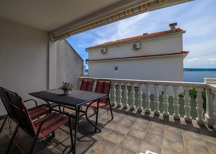 Renoviertes Nur 150 Meter Zum Mit Jacuzzi, Meerblick, Pool, Billardtisch Apartament